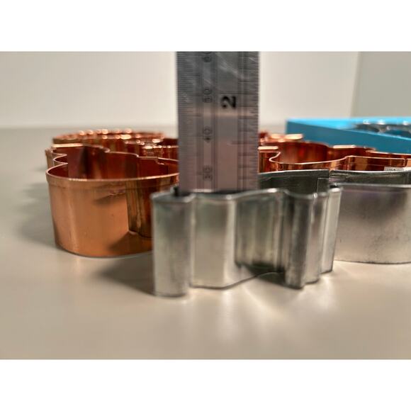 Cookie Dough Cutters Lot, 5 Copper Holiday Themes PLUS Box of 7 Ocean Animals - Picture 4 of 5